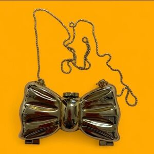 Metallic Bow Clutch with Chain
